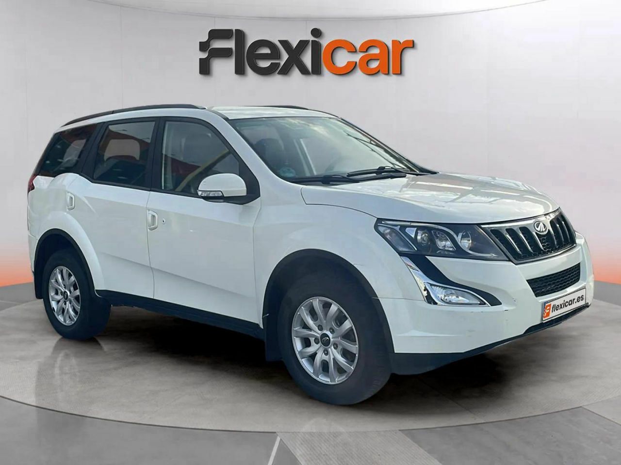 mahindra xuv 500 2017 / foto grande (1)