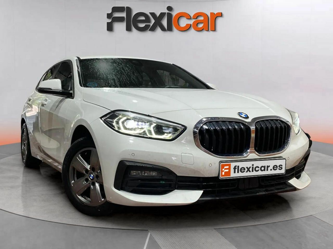 Foto bmw serie 1 2022 /
