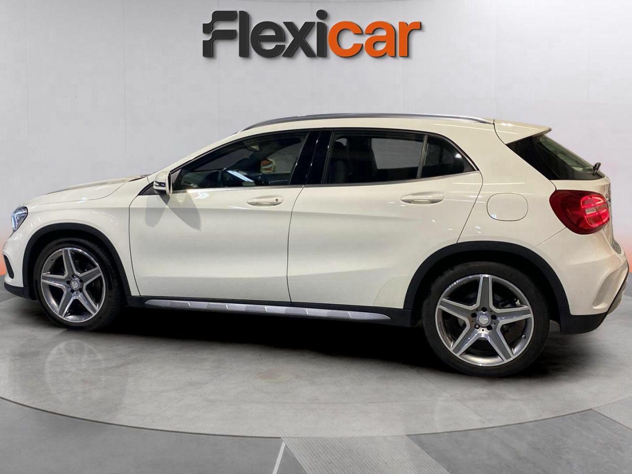 mercedes gla 2015 / foto grande (2)