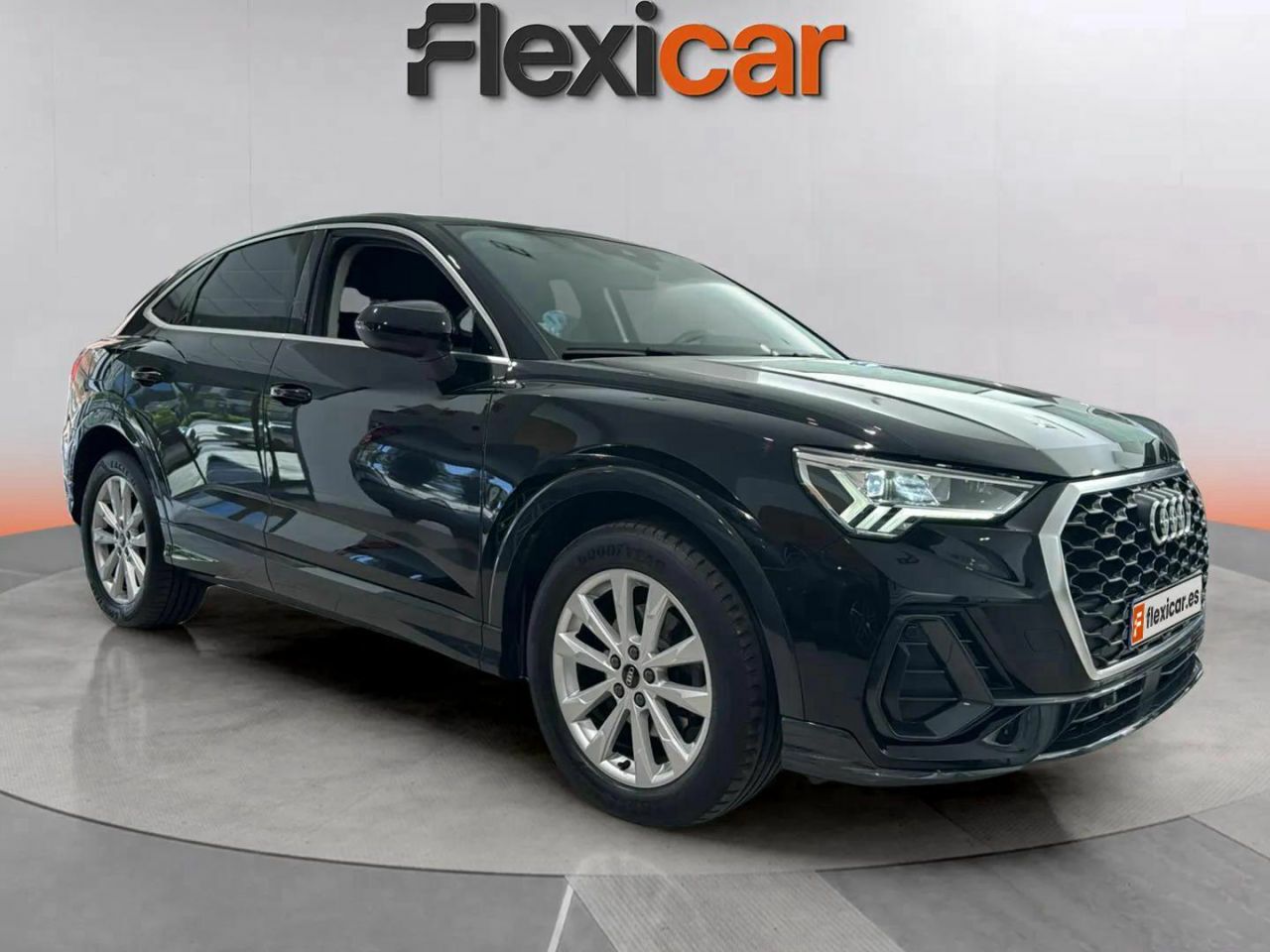 Foto audi q3 2021 /