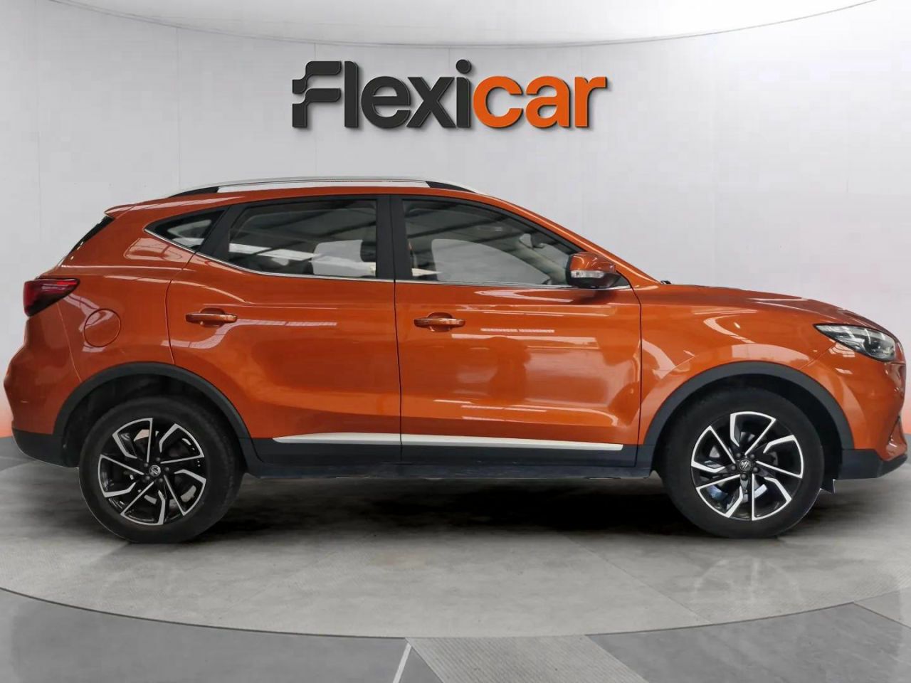 mg zs 2023 / foto grande (3)