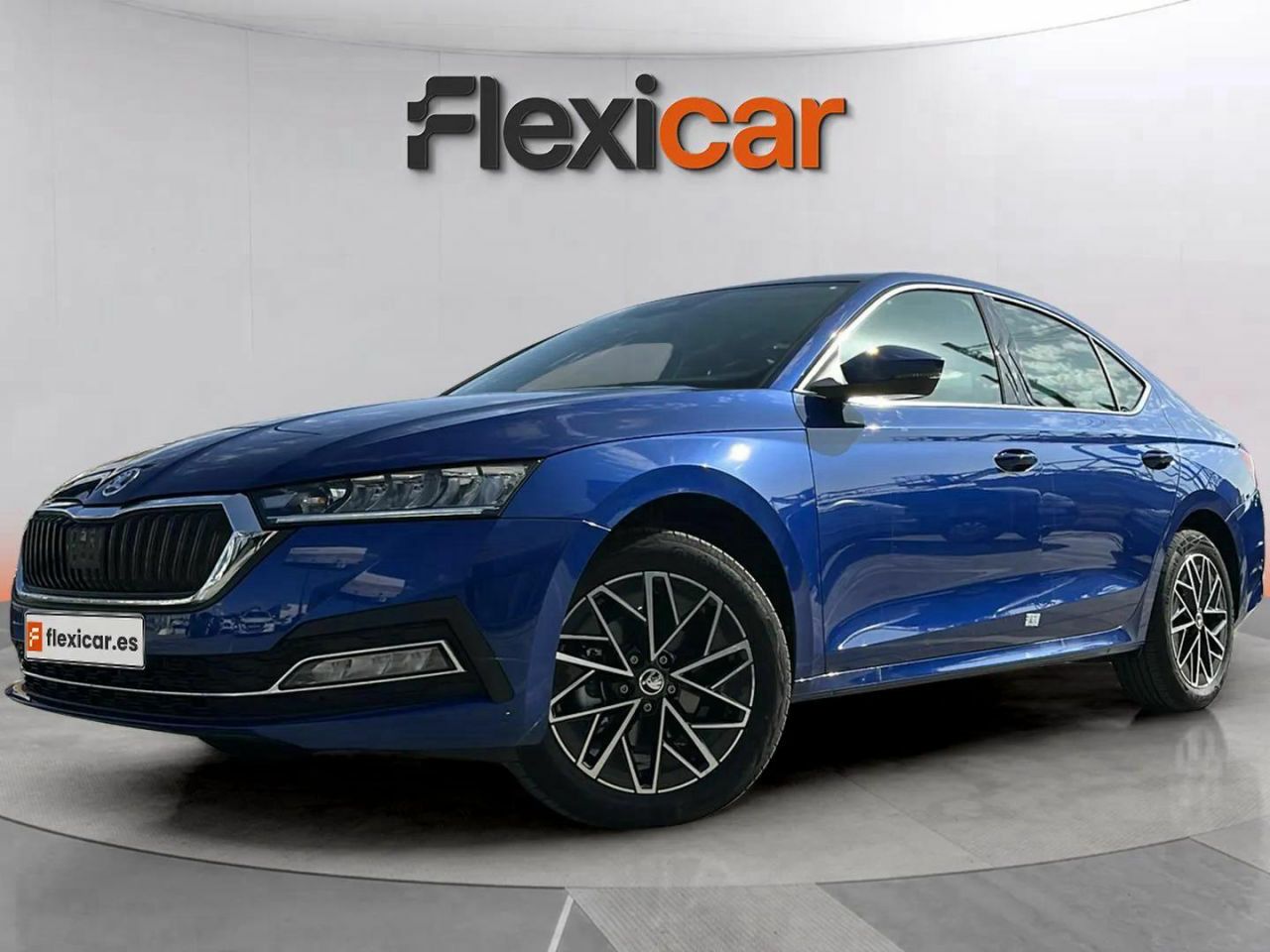 skoda octavia 2025 / foto grande (3)
