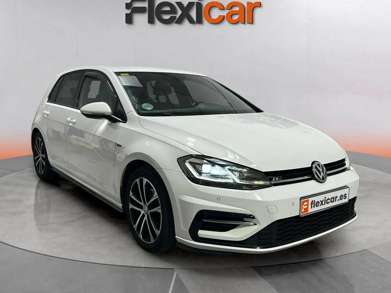 Foto volkswagen golf 2018 /