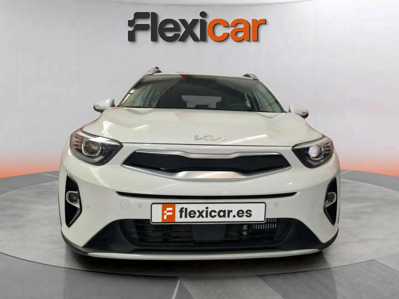 kia stonic 2024 / foto grande (2)