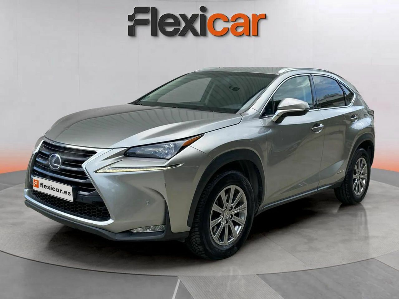 lexus nx 2017 / foto grande (2)