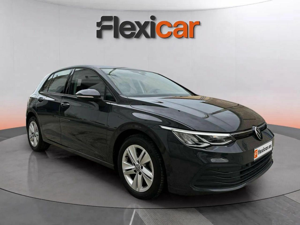 Foto volkswagen golf 2021 /