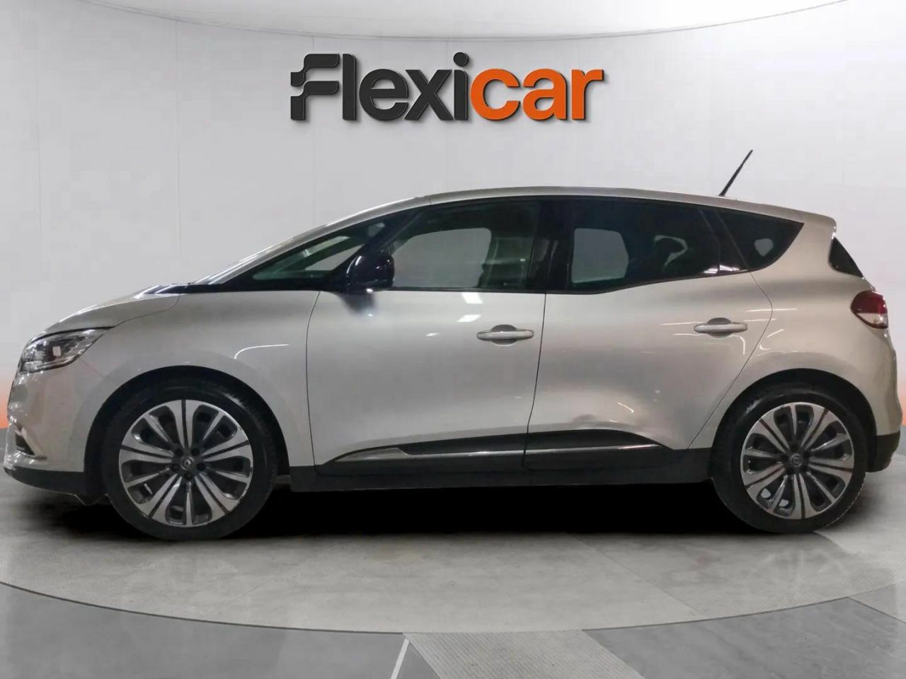 renault scénic 2021 / foto grande (3)