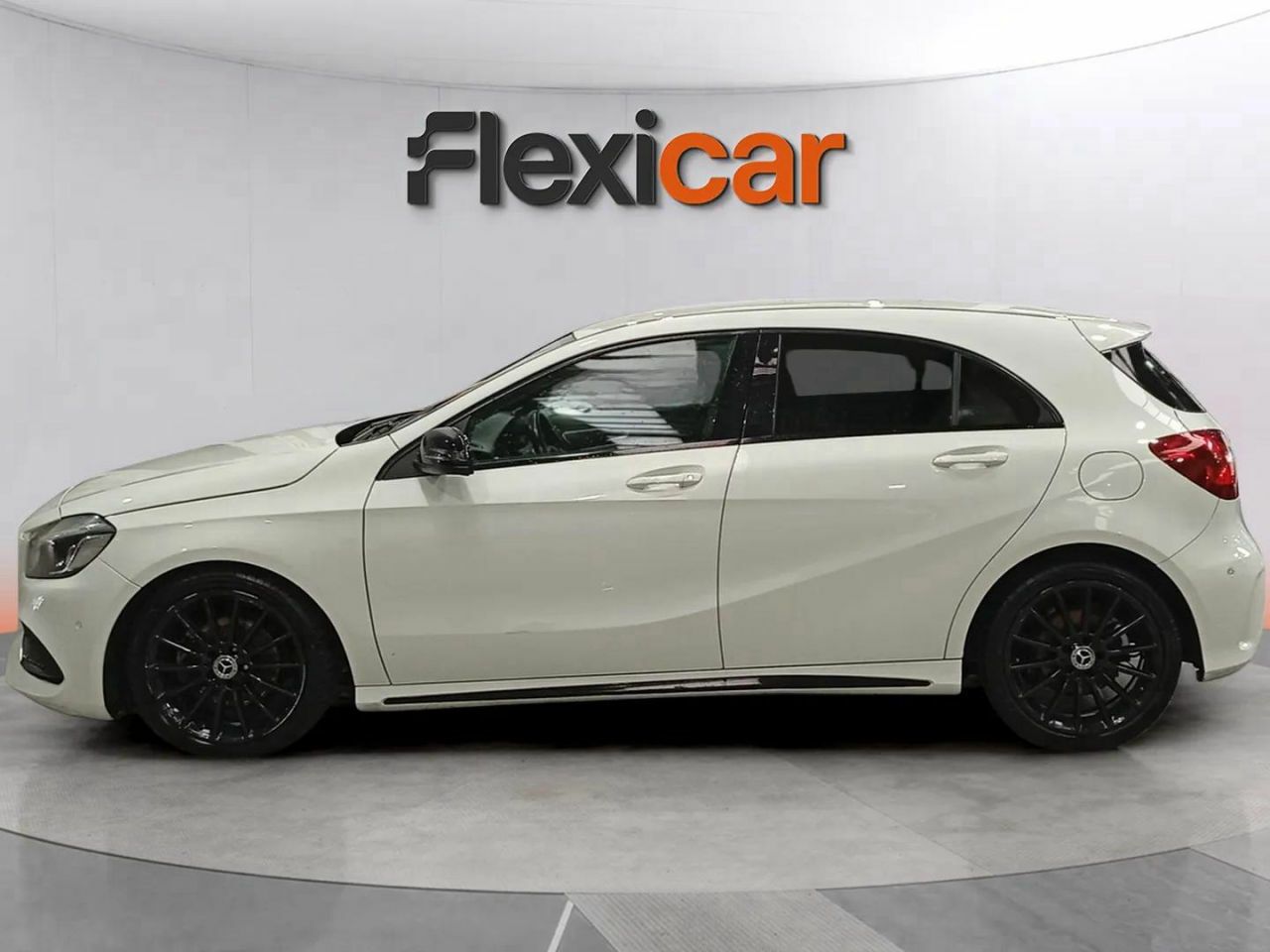 mercedes clase a 2016 / foto grande (3)