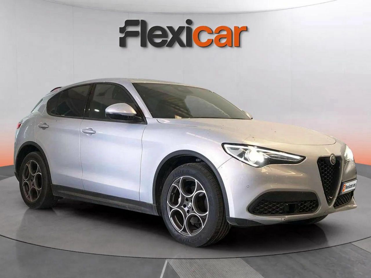 Foto alfa romeo stelvio 2022 /