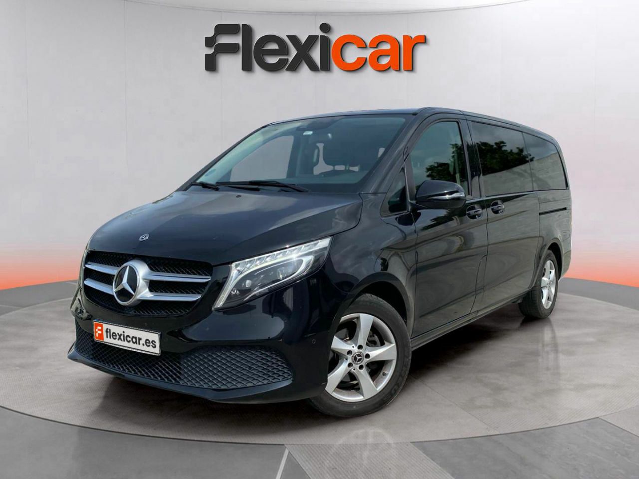 mercedes clase v 2021 / foto grande (3)
