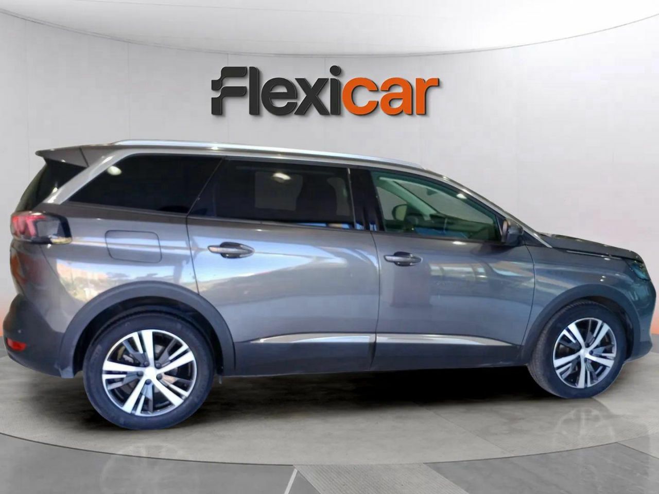 peugeot 5008 2021 / foto grande (3)