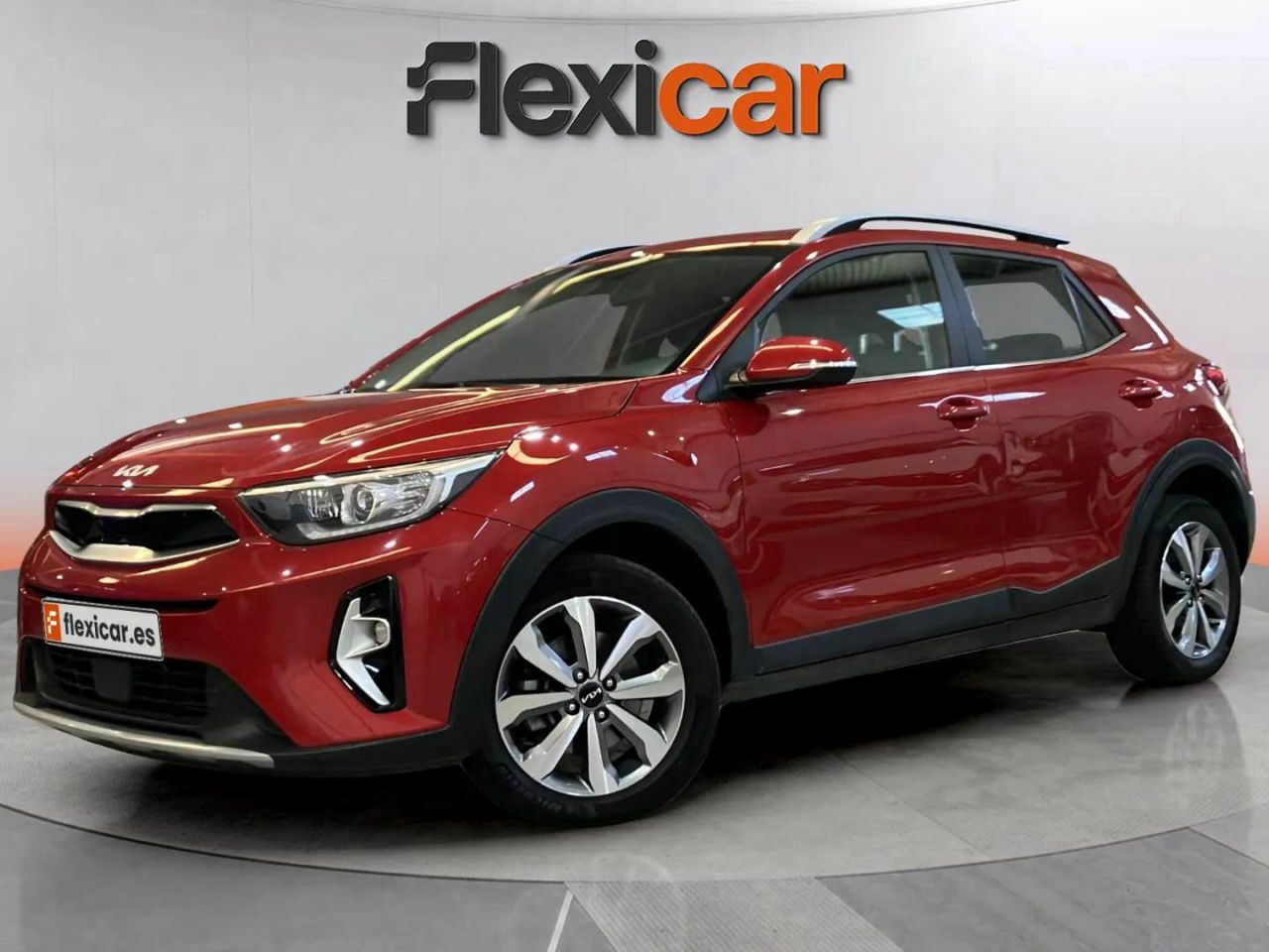 kia stonic 2023 / foto grande (3)