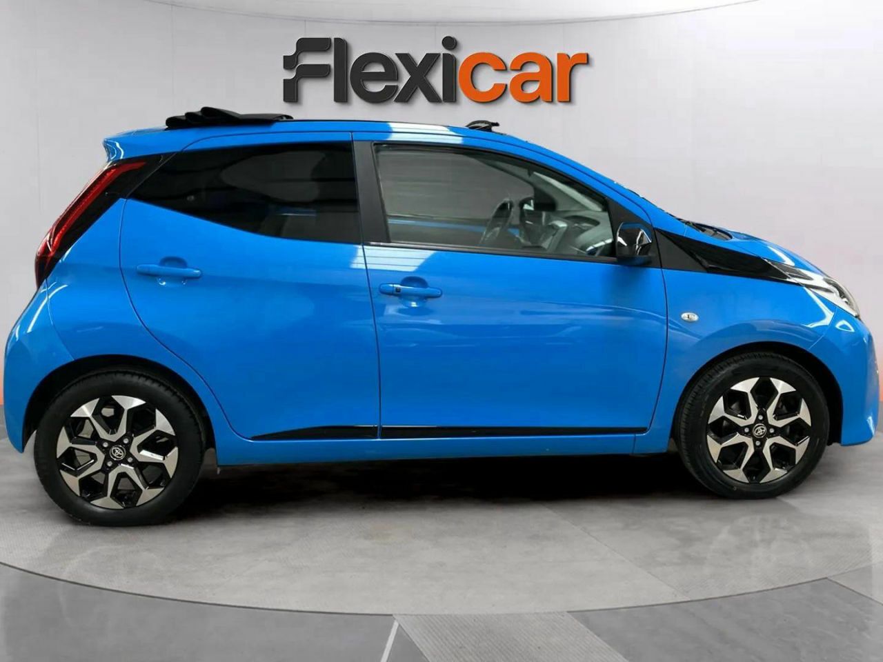 toyota aygo 2018 / foto grande (3)