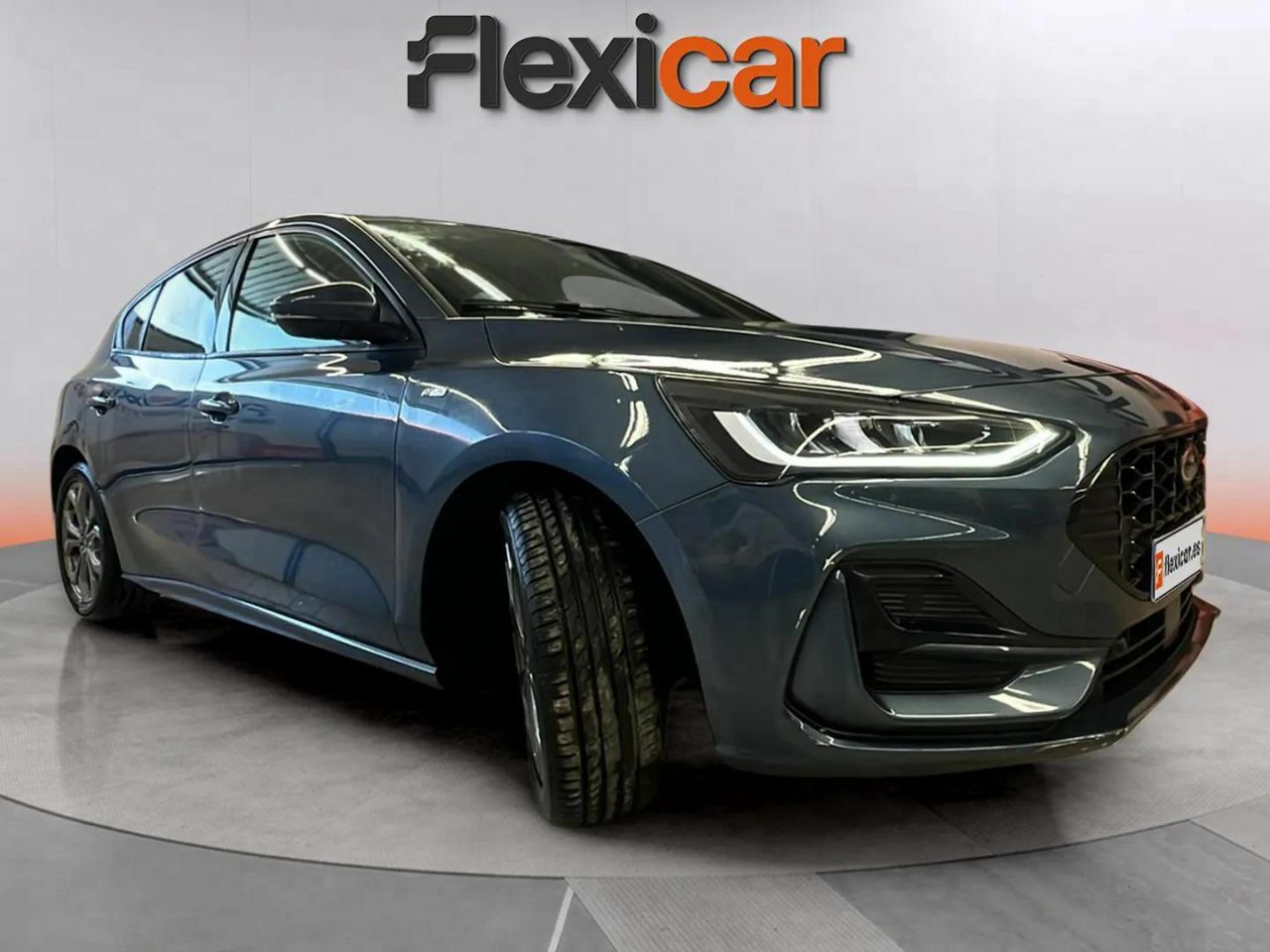 Foto ford focus 2023 /