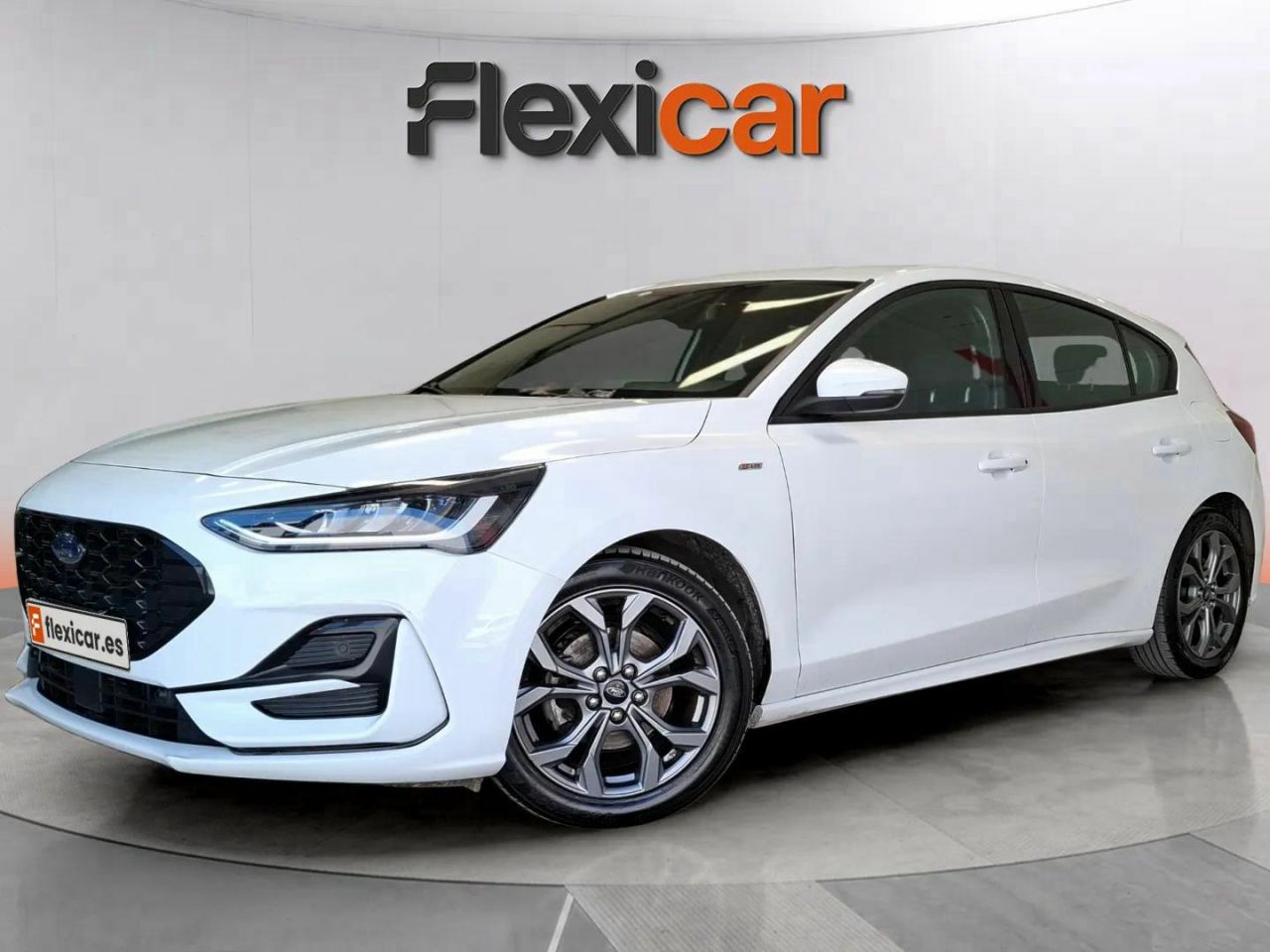 ford focus 2023 / foto grande (3)