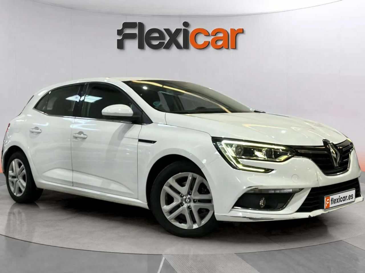 Foto renault megane 2019 /