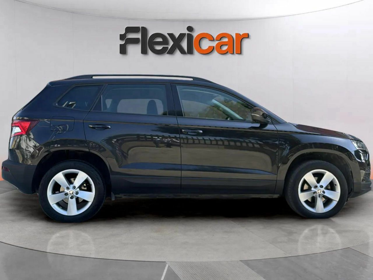 skoda karoq 2021 / foto grande (2)
