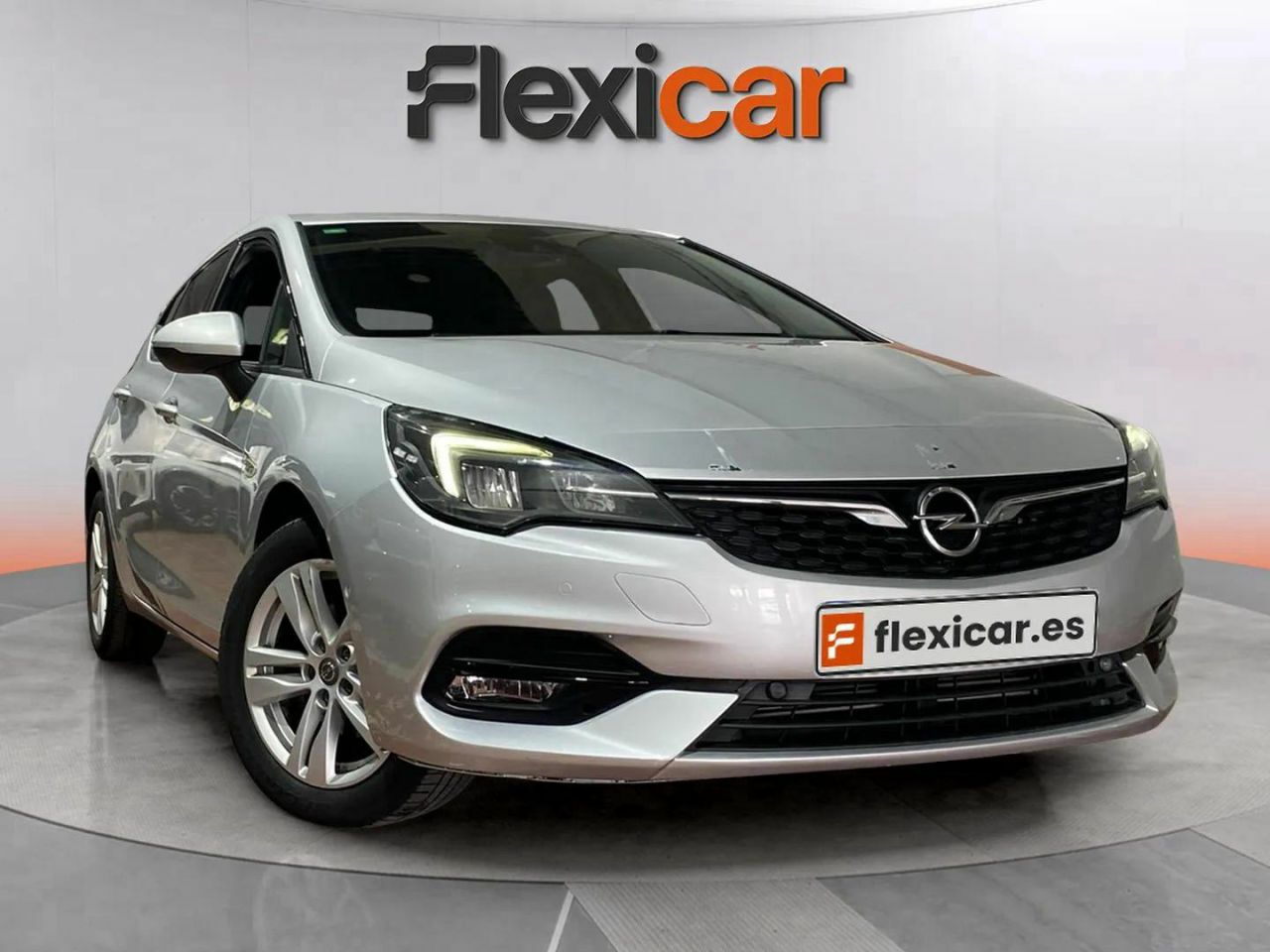 Foto opel astra 2019 /