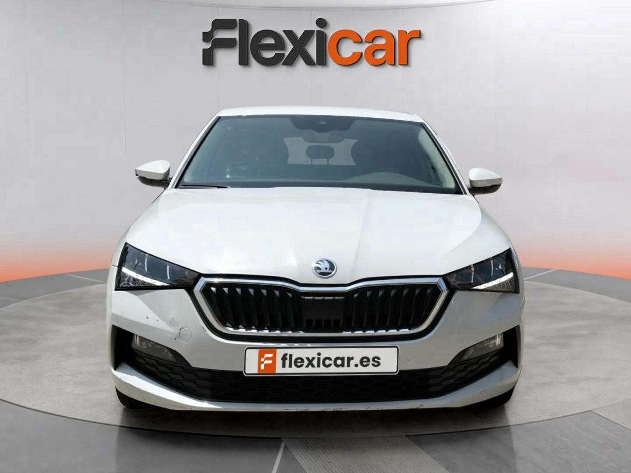 skoda scala 2023 / foto grande (2)