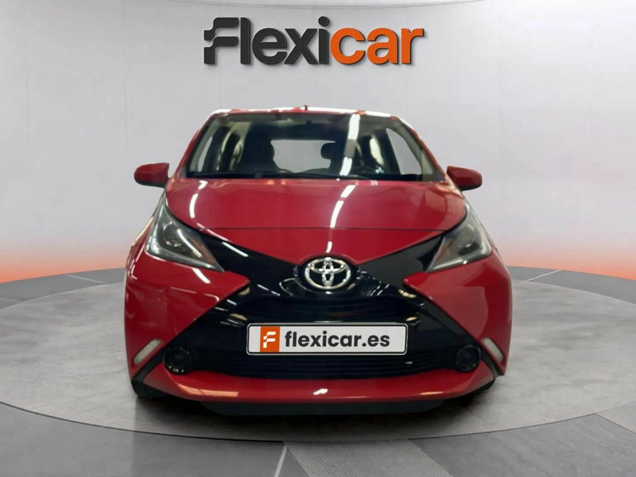toyota aygo 2018 / foto grande (2)