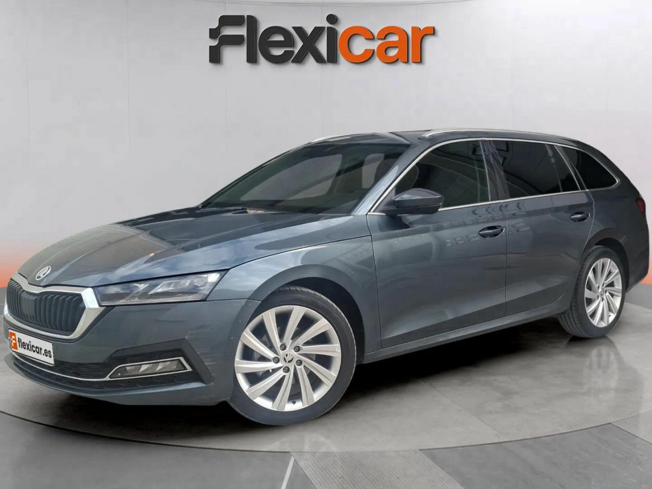 skoda octavia 2021 / foto grande (2)
