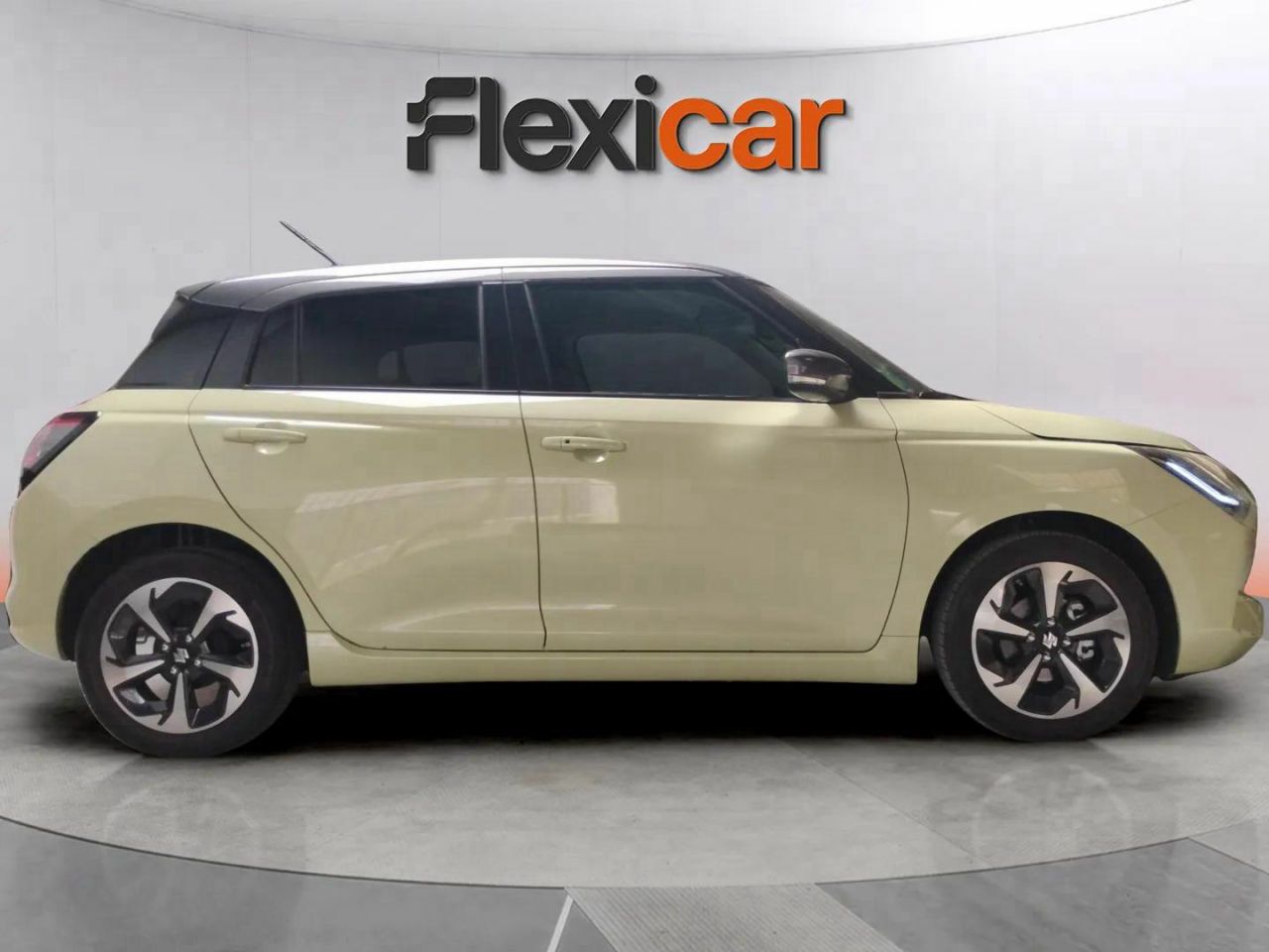suzuki swift 2025 / foto grande (3)