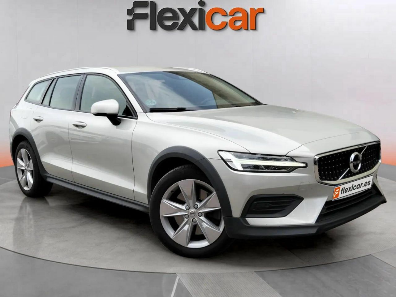 Foto volvo v60 2019 /