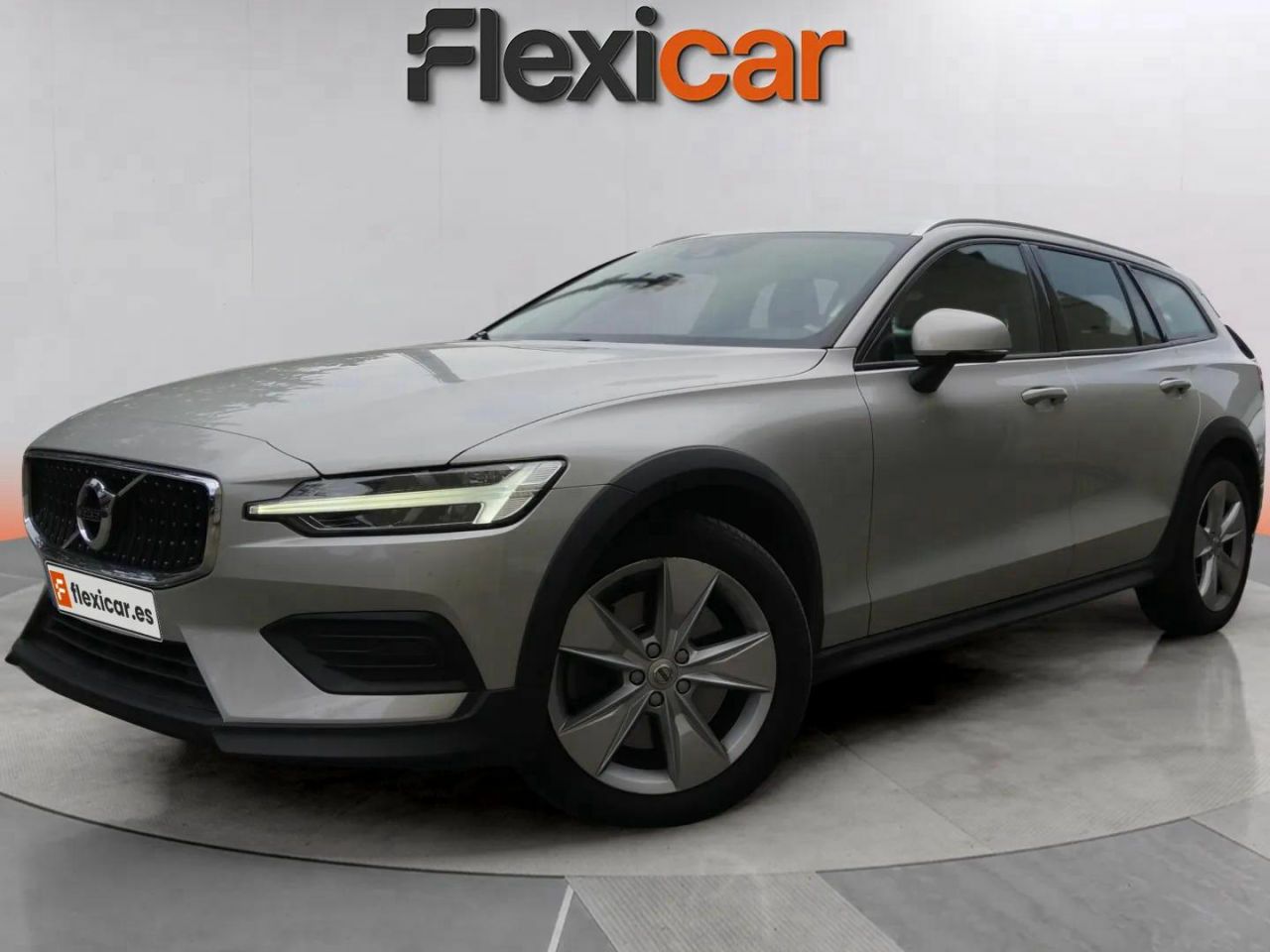 volvo v60 2019 / foto grande (3)