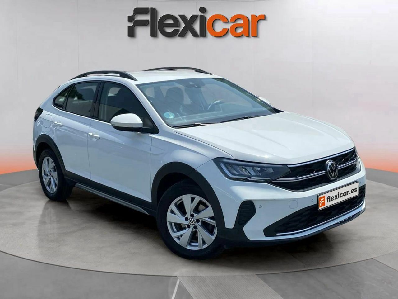 Foto volkswagen taigo 2022 /