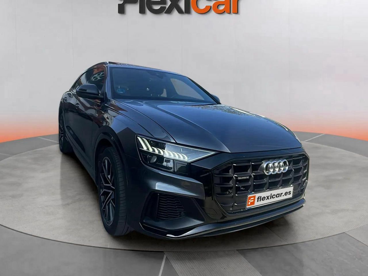 Foto audi q8 2021 /
