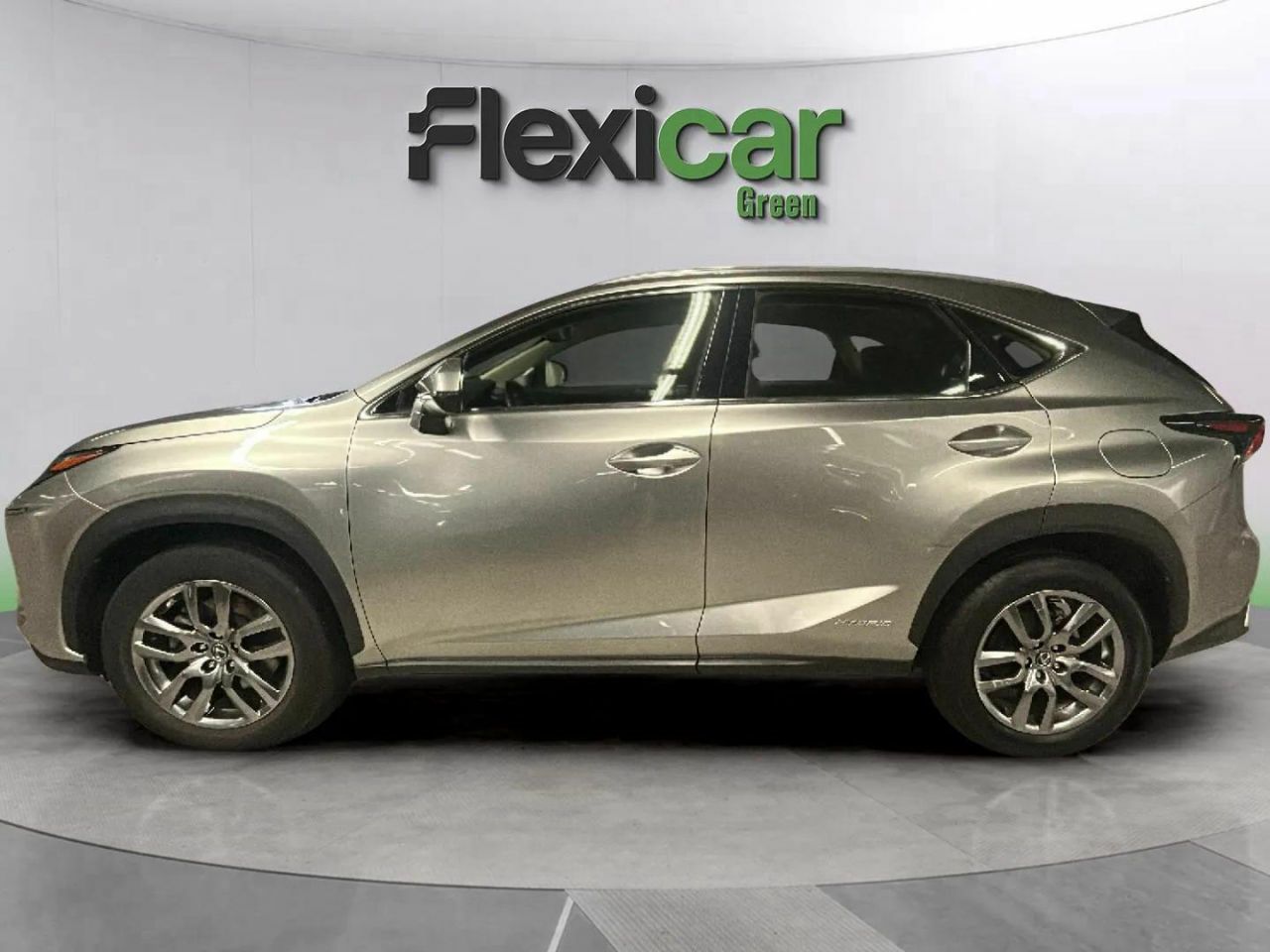 lexus nx 2018 / foto grande (3)