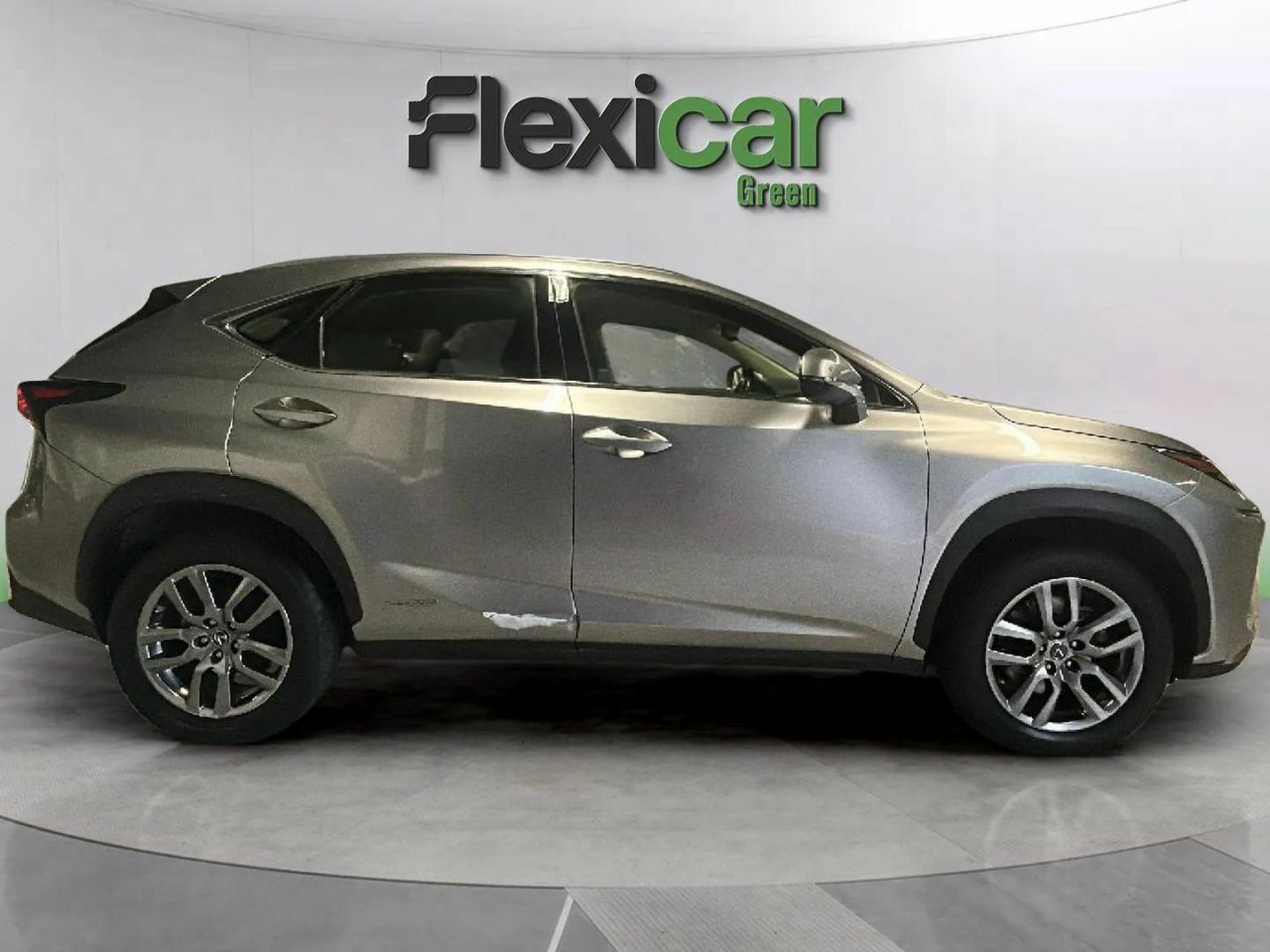 lexus nx 2018 / foto grande (2)