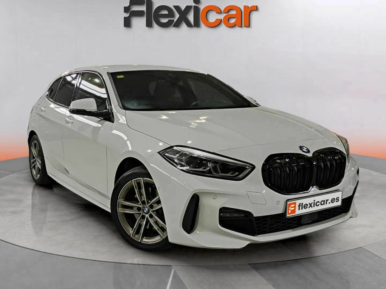 Foto bmw serie 1 2020 /