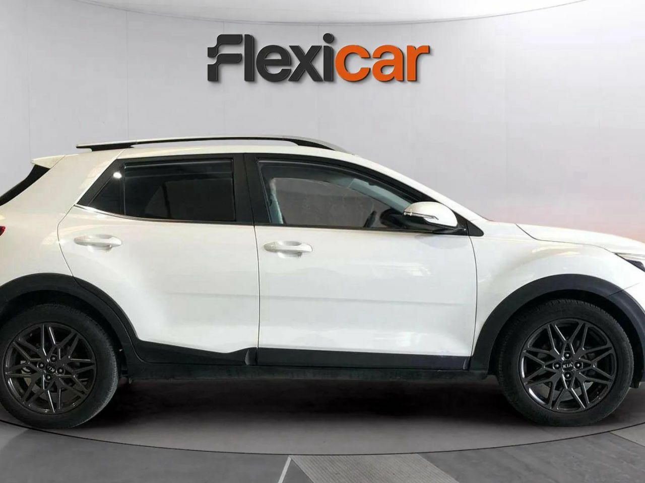kia stonic 2020 / foto grande (3)