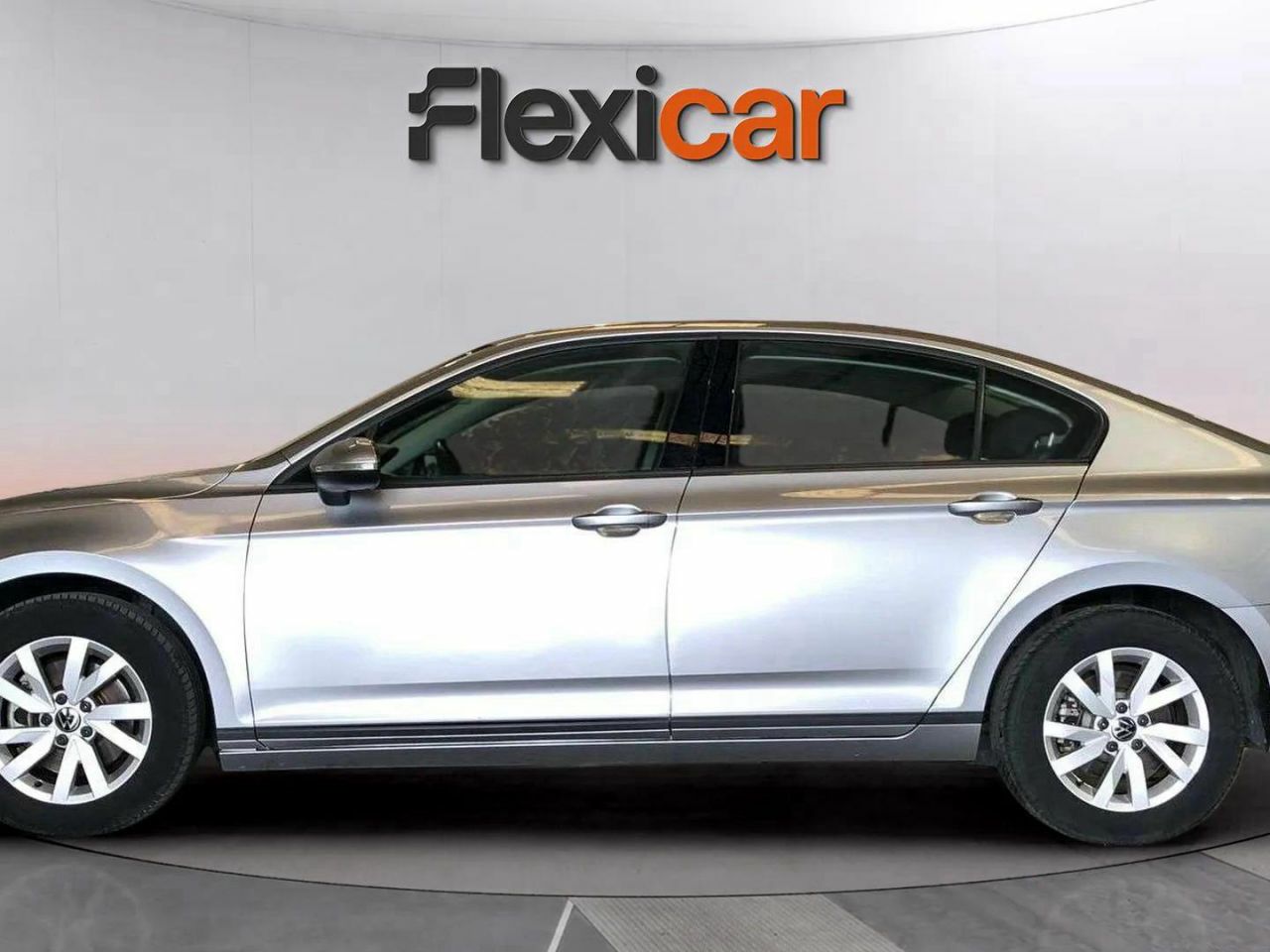 volkswagen passat 2020 / foto grande (3)