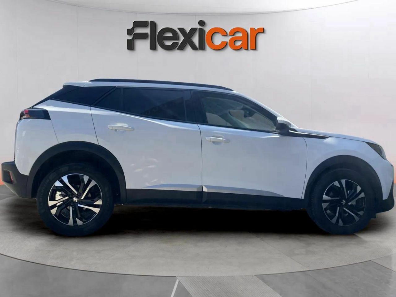 peugeot 2008 2021 / foto grande (3)