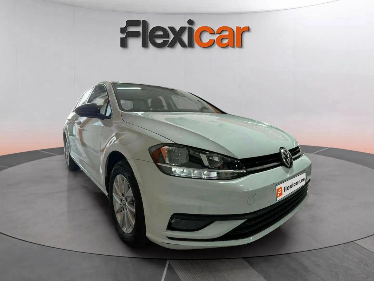 Foto volkswagen golf 2019 /