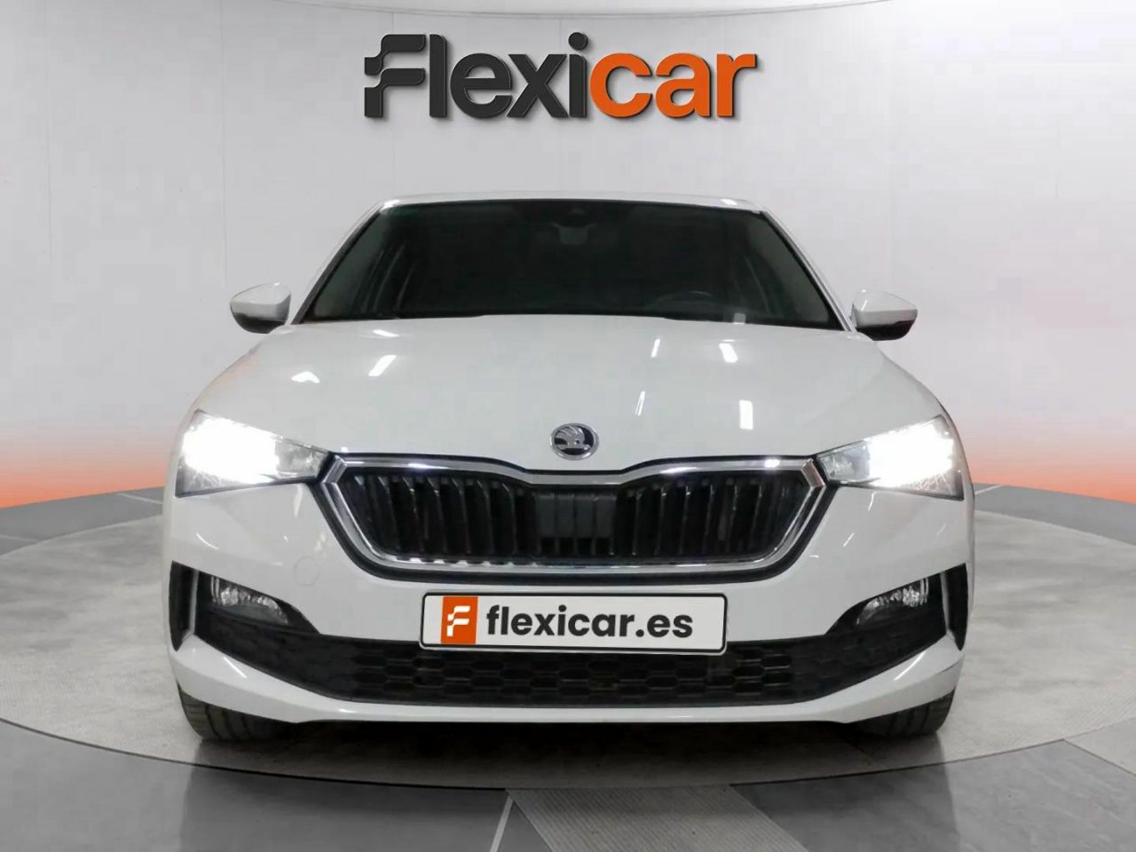 skoda scala 2019 / foto grande (2)