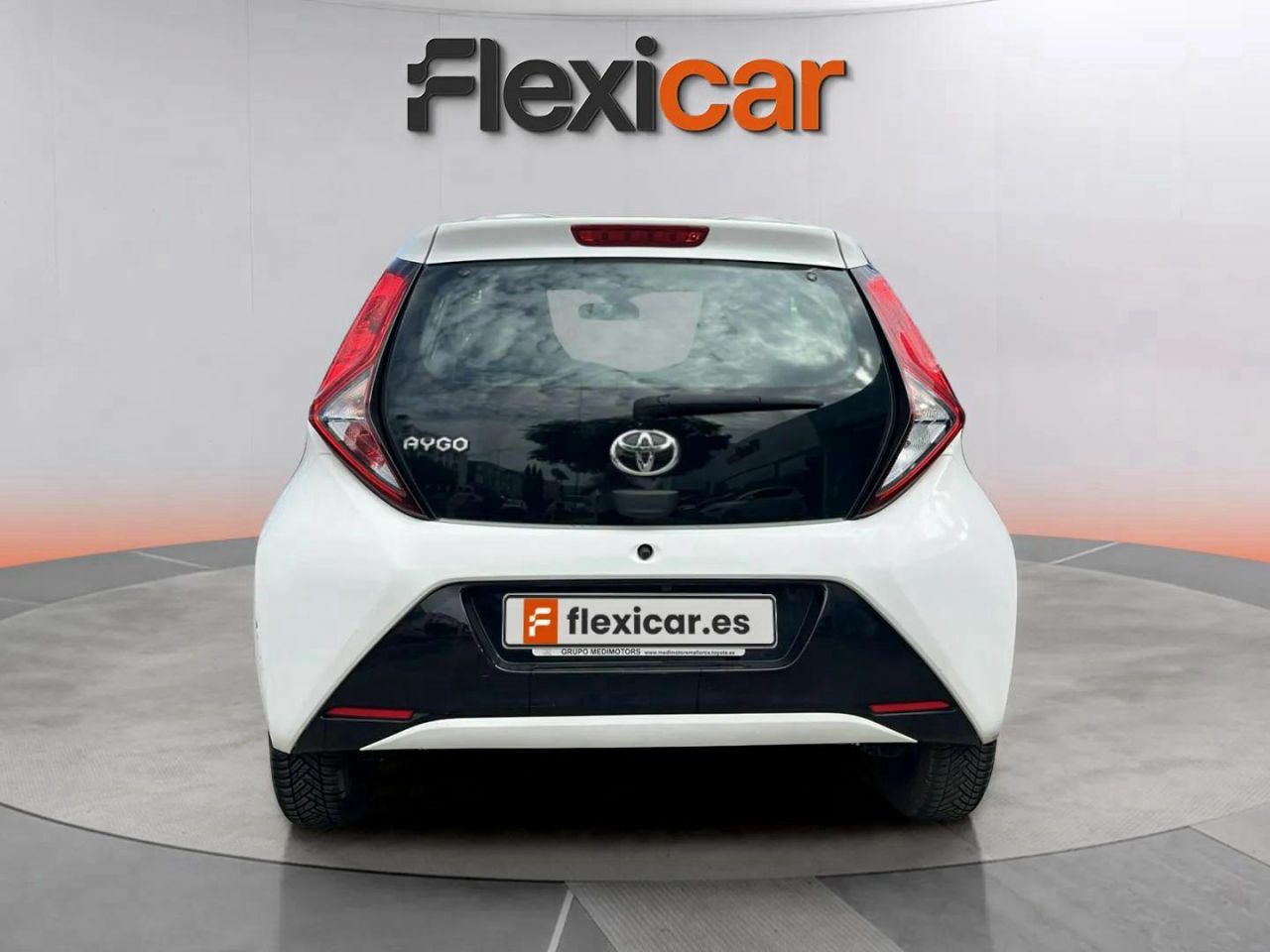 toyota aygo 2021 / foto grande (3)