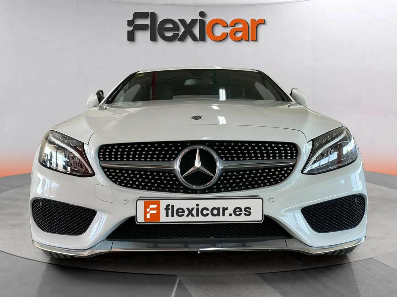 mercedes clase c 2018 / foto grande (2)