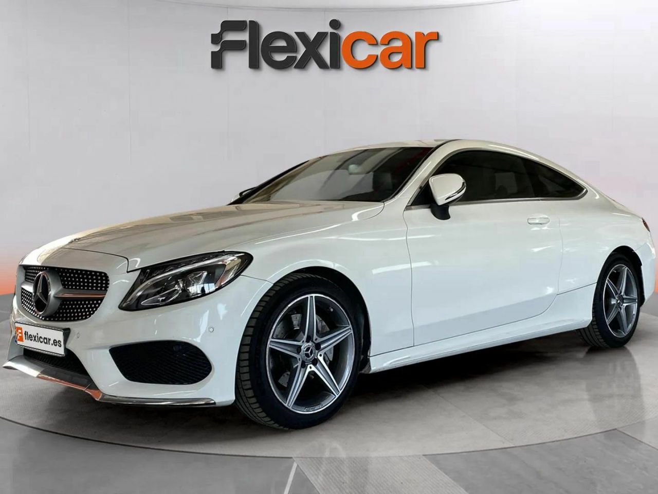 mercedes clase c 2018 / foto grande (3)