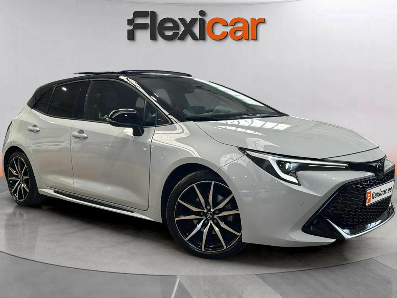 Foto toyota corolla 2023 /
