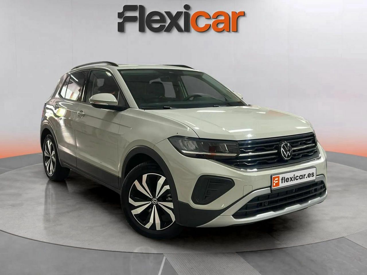 Foto volkswagen t-cross 2024 /