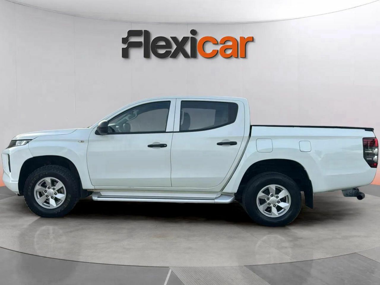 mitsubishi l200 2020 / foto grande (3)