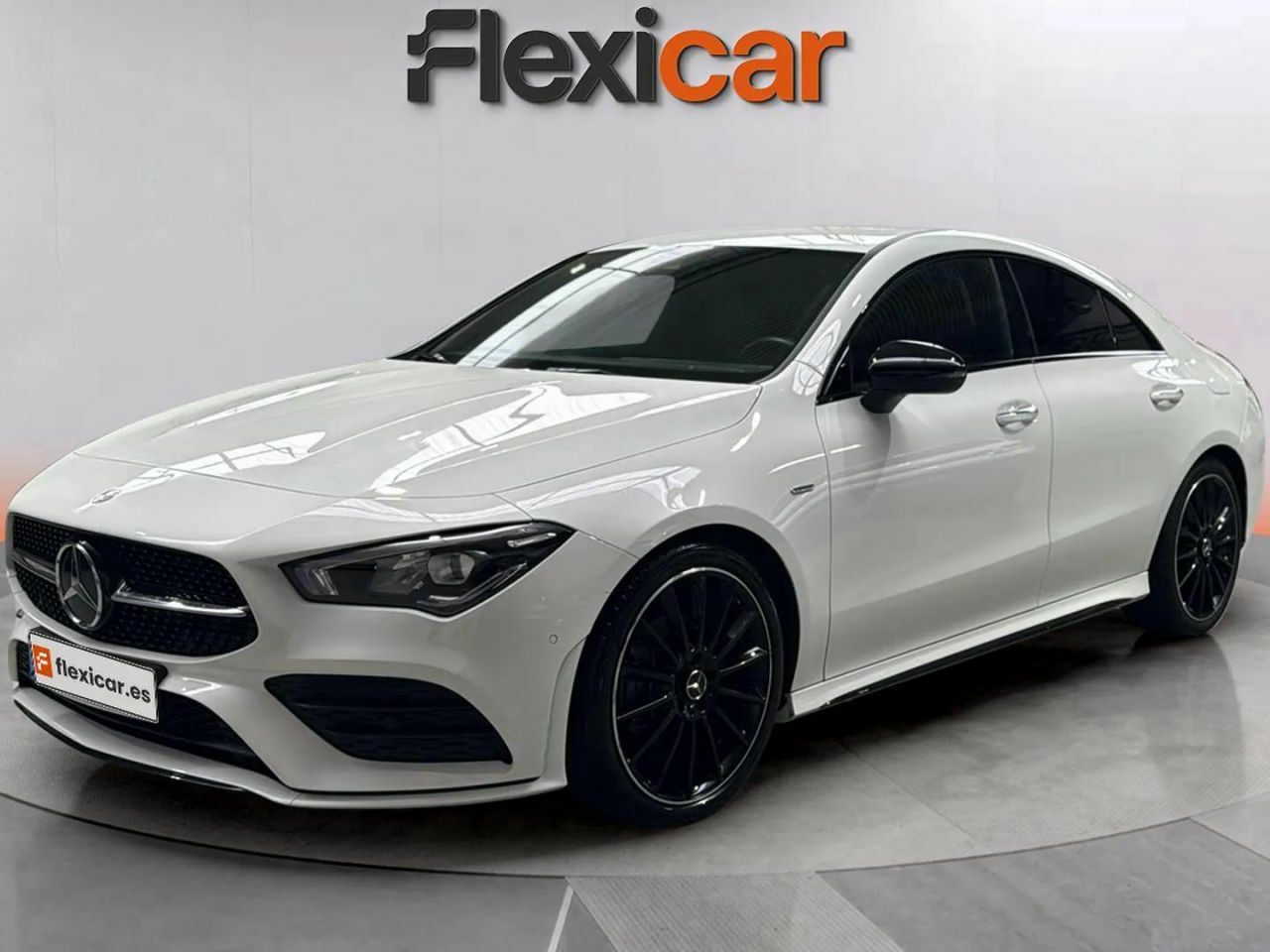 mercedes cla 2021 / foto grande (3)