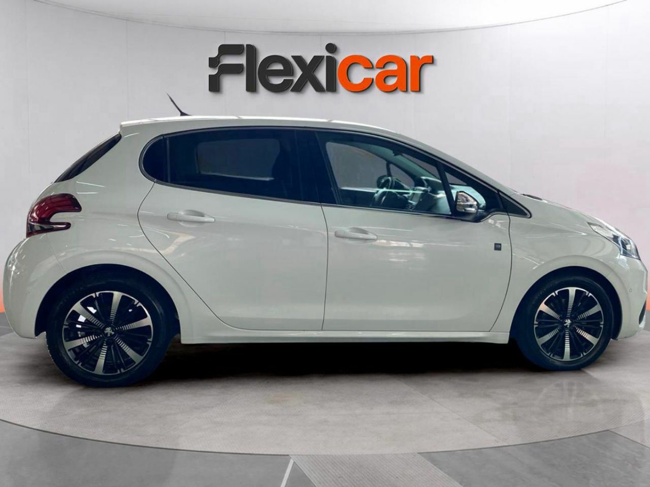 peugeot 208 2018 / foto grande (3)