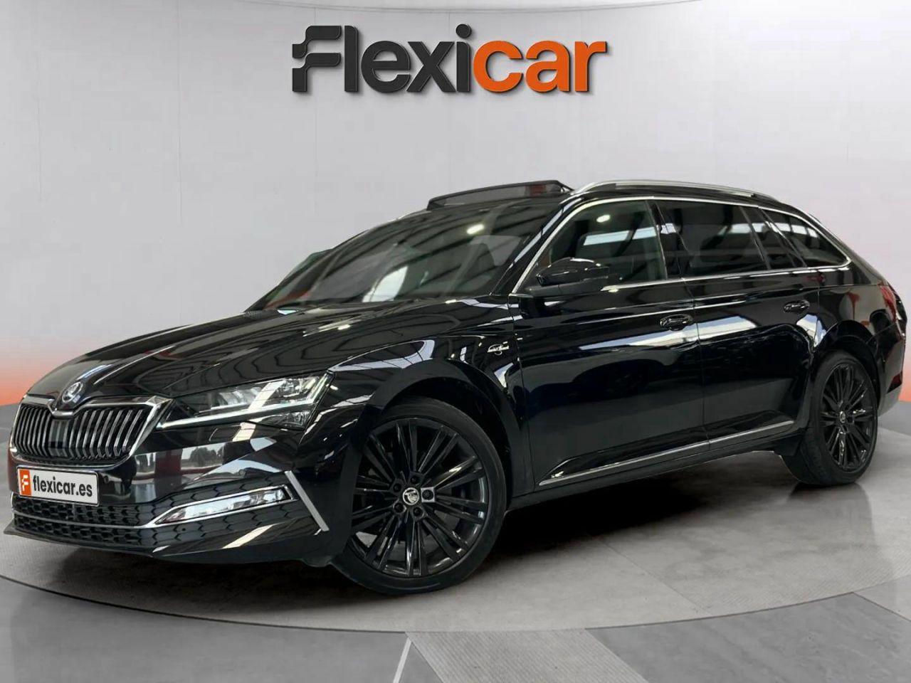 skoda superb 2024 / foto grande (3)