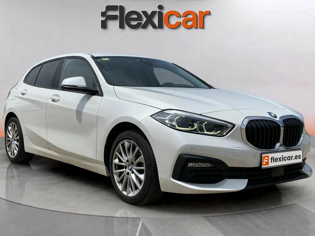 Foto bmw serie 1 2020 /