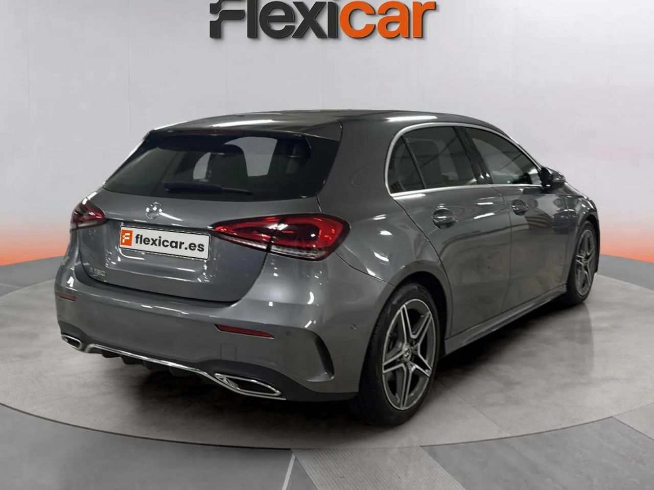 mercedes clase a 2021 / foto grande (3)