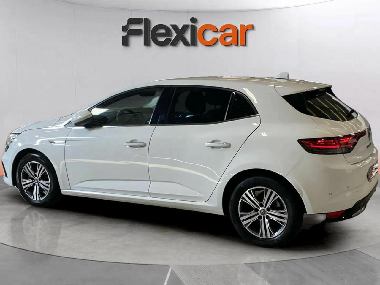 renault megane 2021 / foto grande (3)